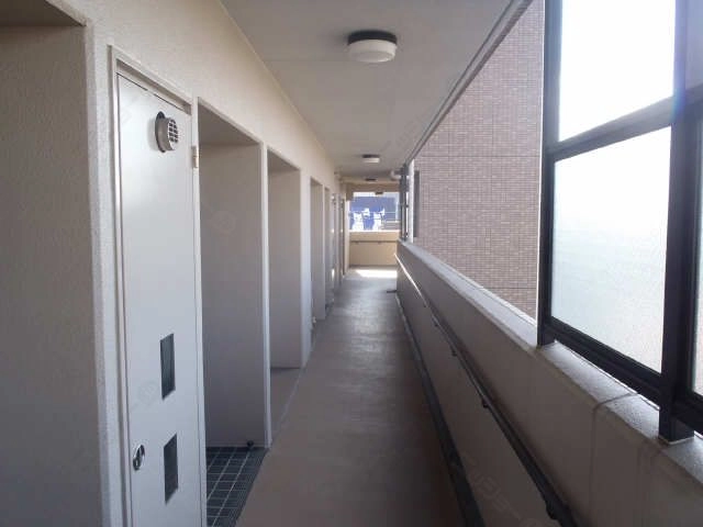 共用部　通路廊下